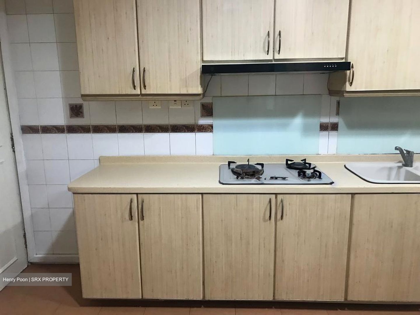 Melville Park (D18), Condominium #500347351